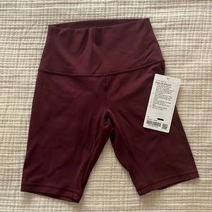 Size 4 Lululemon 8” Burgundy Align HR Shorts